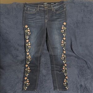Crown & Ivy Dark Blue Skinny Jeans with Floral Embroidery